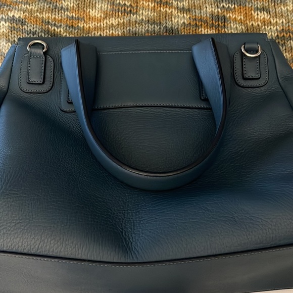 Givenchy Pandora Pure Shoulder Bag in Excellent condition - Picture 7 of 12